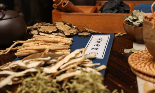 代可可脂巧克力吃法网- 代可可脂巧克力的危害和好处知识,分享代可可脂巧克力能减肥吗